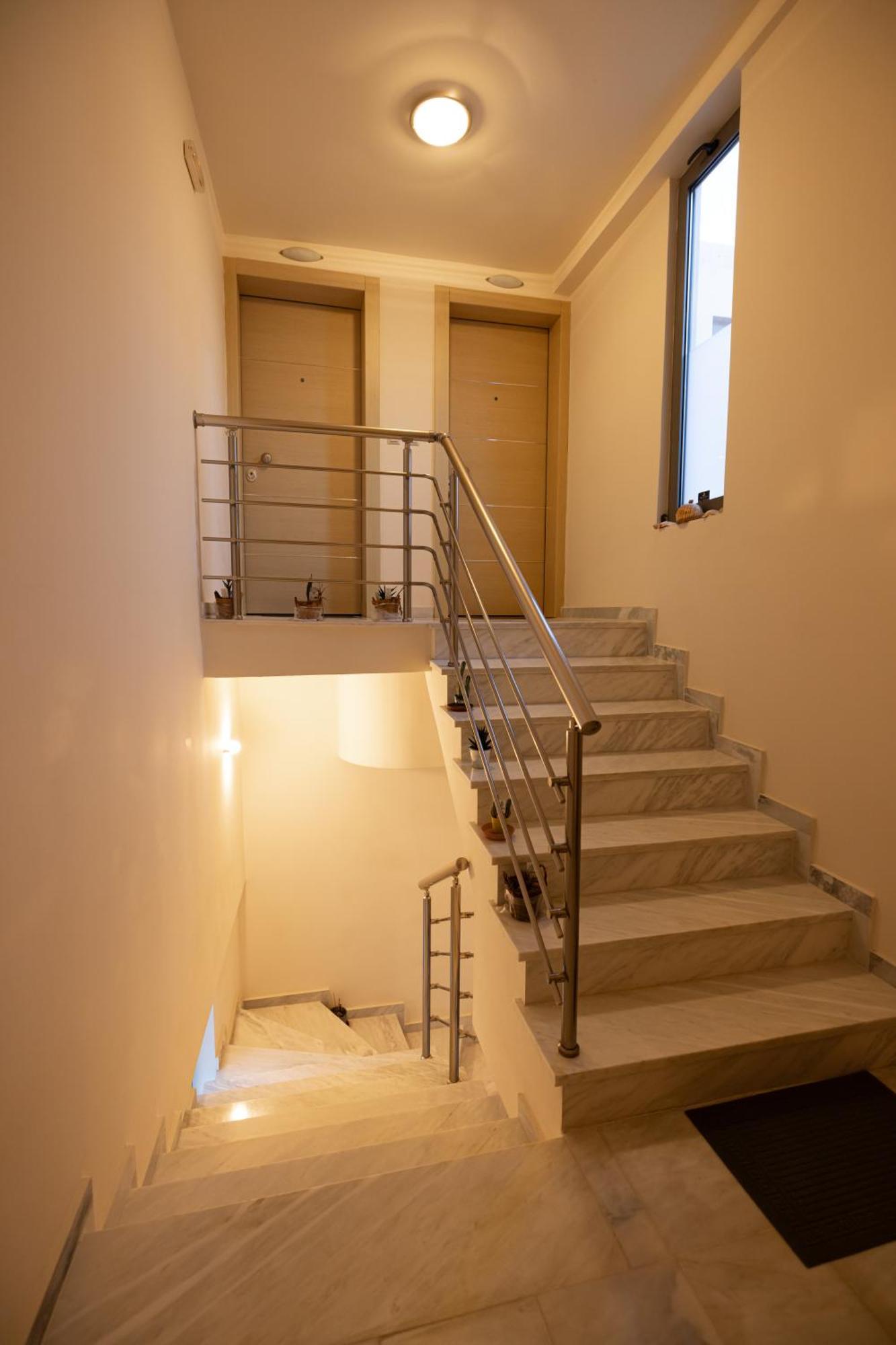 Filippos Apartments Amarynthos Esterno foto