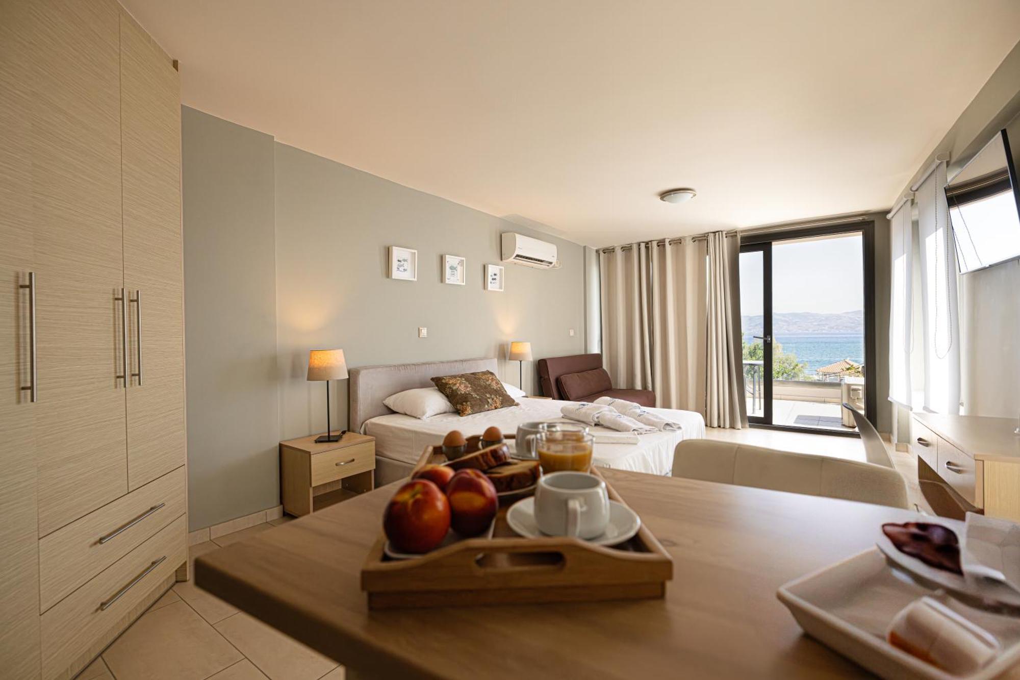 Filippos Apartments Amarynthos Esterno foto